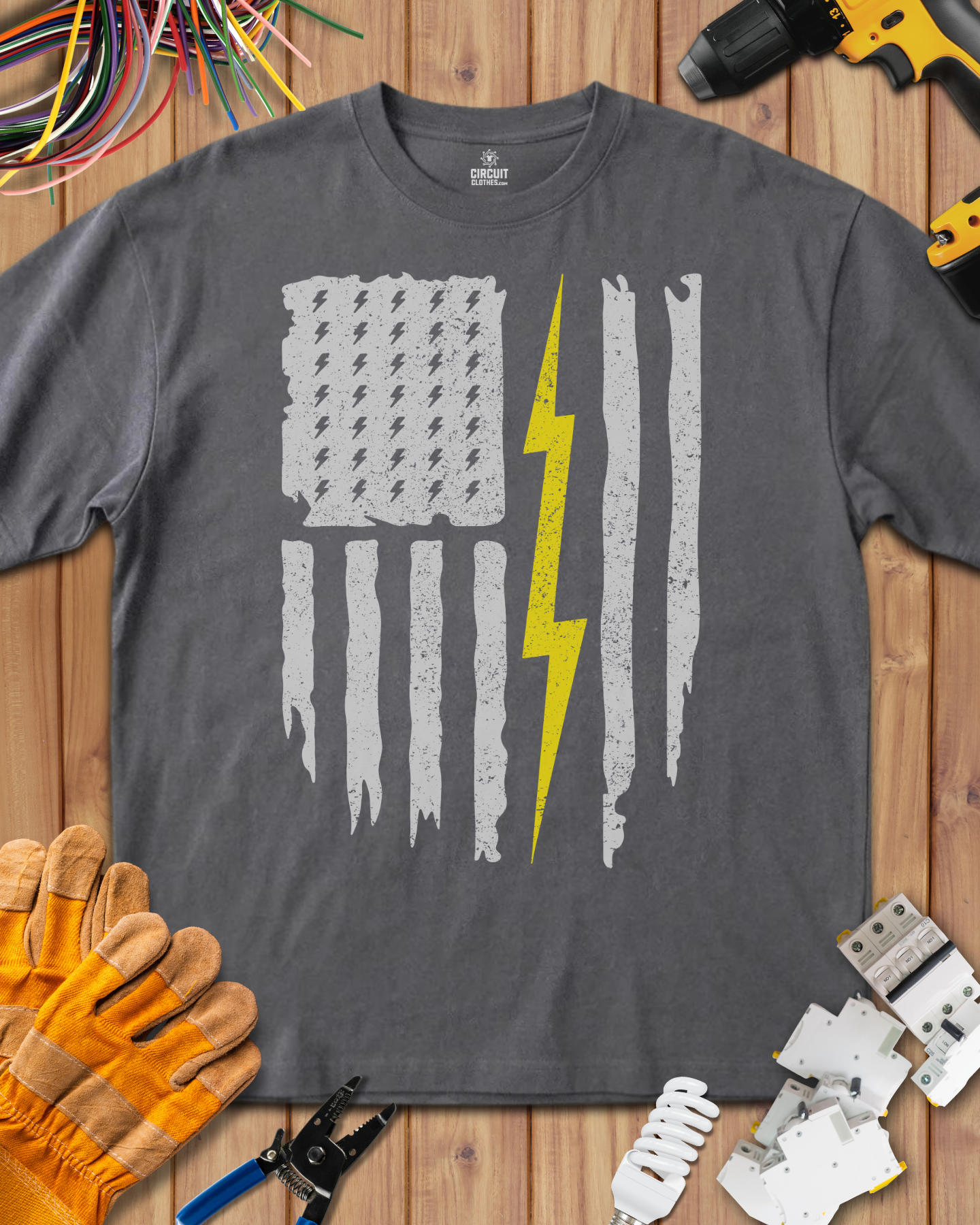 Cool Electrician US flag T-shirt